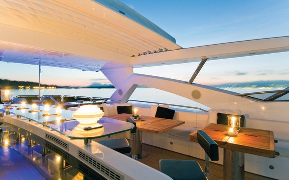 The 34m Yacht BLACK AND WHITE