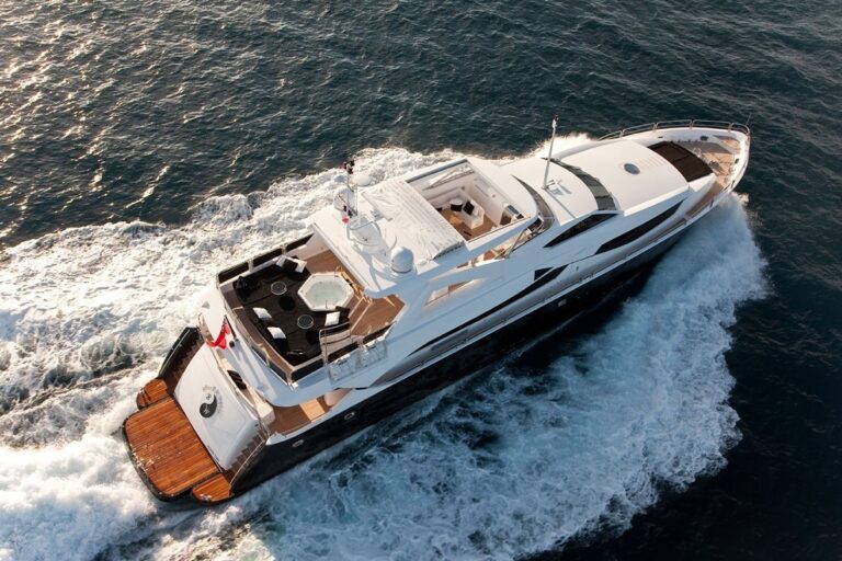 The 34m Yacht BLACK AND WHITE