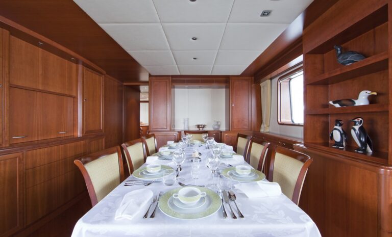 The 34m Yacht CORNELIA