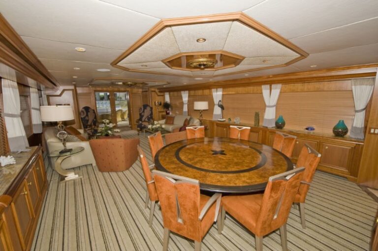 The 34m Yacht ENTREPRENEUR