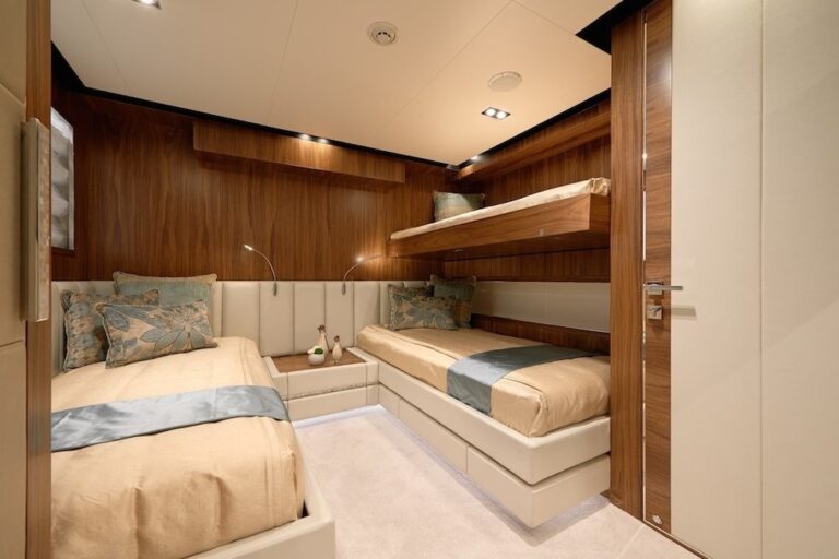 The 34m Yacht ESTHER 7
