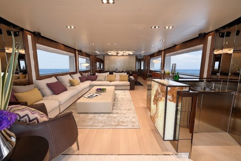The 34m Yacht ESTHER 7