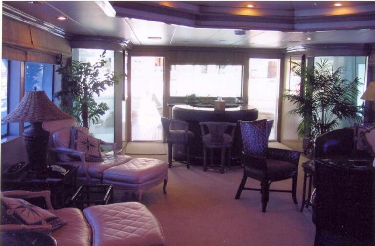 The 34m Yacht GILAINE O