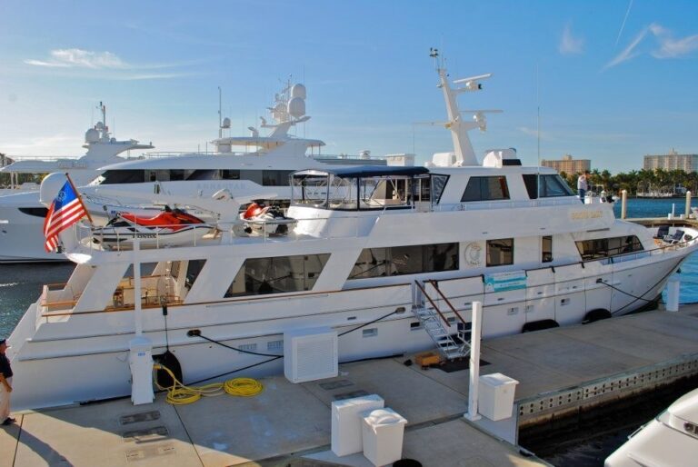 The 34m Yacht GOING GALT