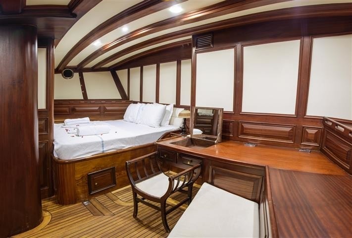 The 34m Yacht GRANDE MARE