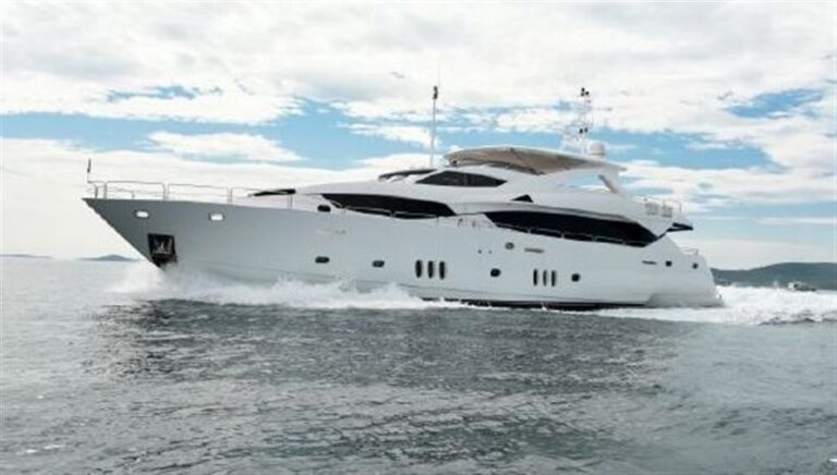 The 34m Yacht IRA
