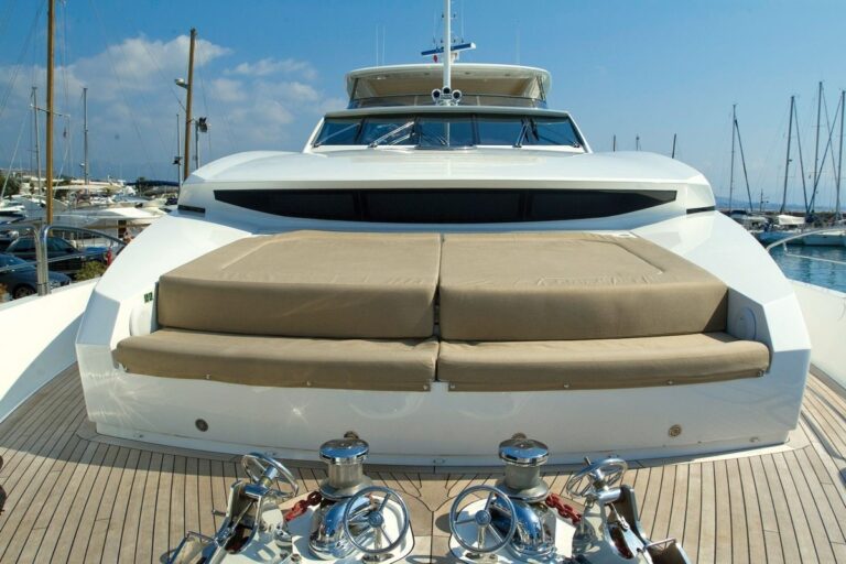 The 34m Yacht JIVA