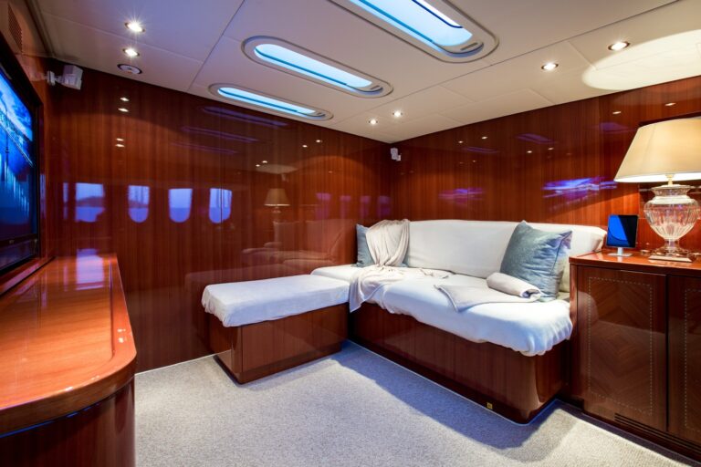 The 34m Yacht KIDI ONE