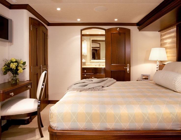 The 34m Yacht LIFE OF REILLEY