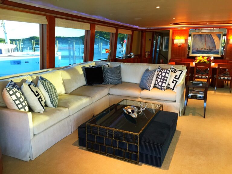 The 34m Yacht OASIS