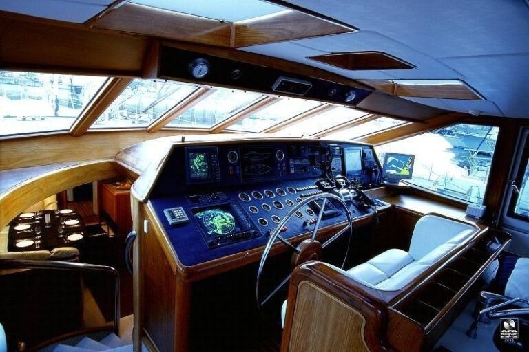 The 34m Yacht PACIFIC EAGLE