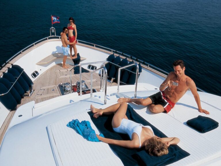 The 34m Yacht PROTEUS