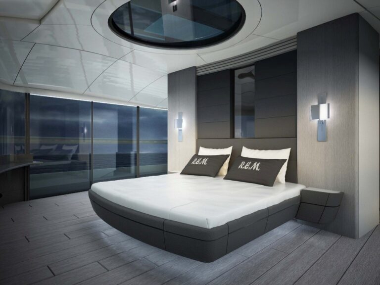 The 34m Yacht REM