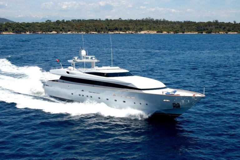The 34m Yacht ROVAN