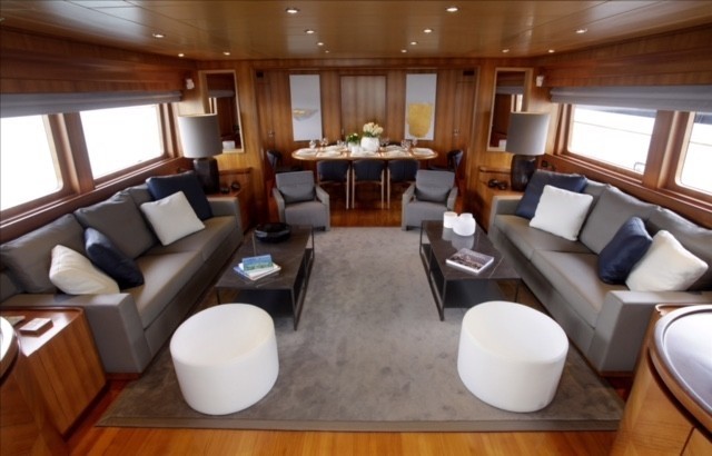 The 34m Yacht SUMMER DREAMS