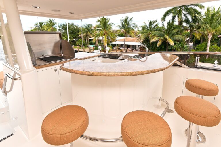 The 34m Yacht WILD KINGDOM