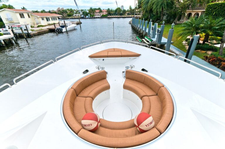 The 34m Yacht WILD KINGDOM