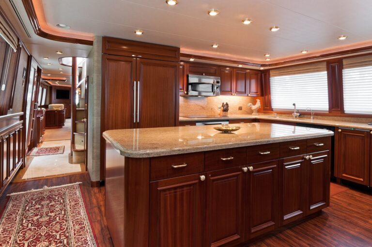 The 34m Yacht WILD KINGDOM