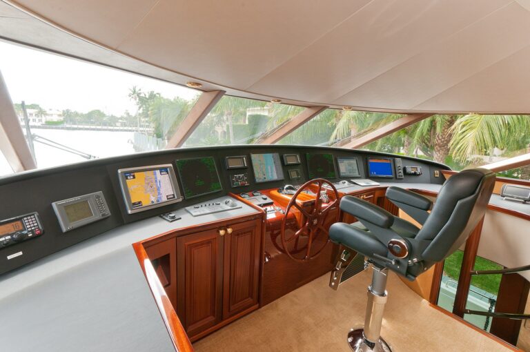 The 34m Yacht WILD KINGDOM