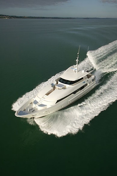 The 35m Yacht CRYSTAL LADY