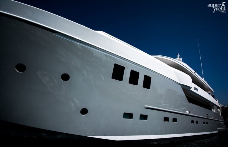 The 35m Yacht GIPSY
