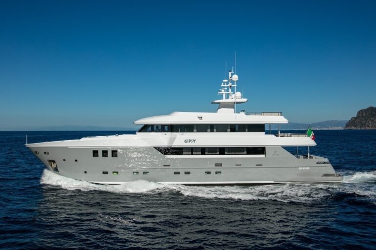 The 35m Yacht GIPSY