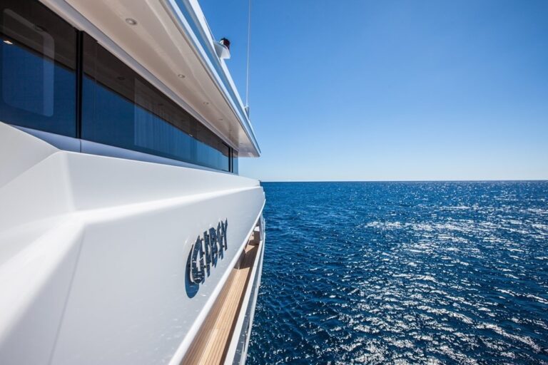 The 35m Yacht GIPSY