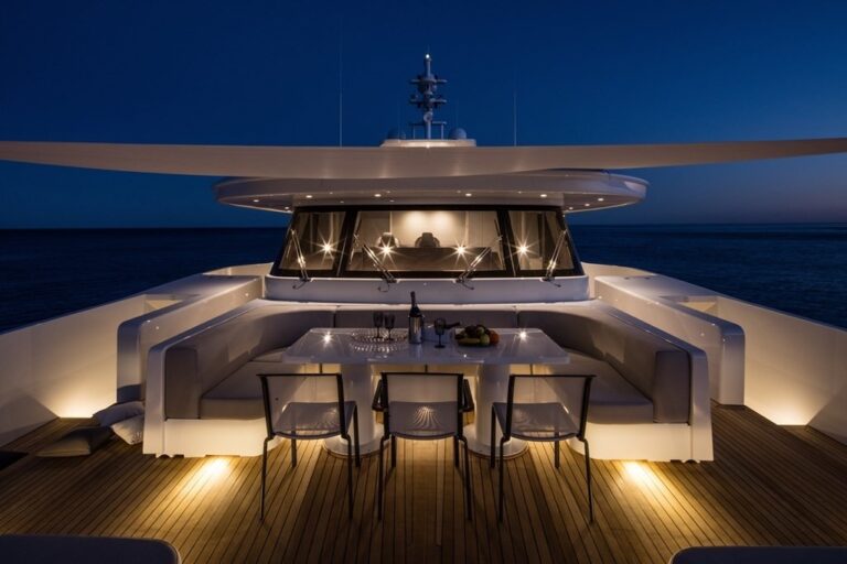 The 35m Yacht GIPSY