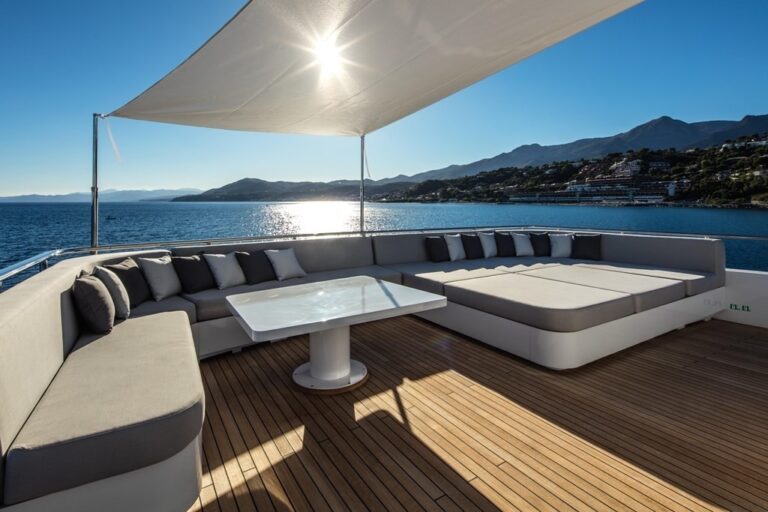The 35m Yacht GIPSY