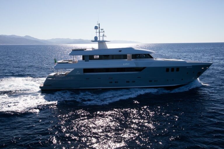 The 35m Yacht GIPSY