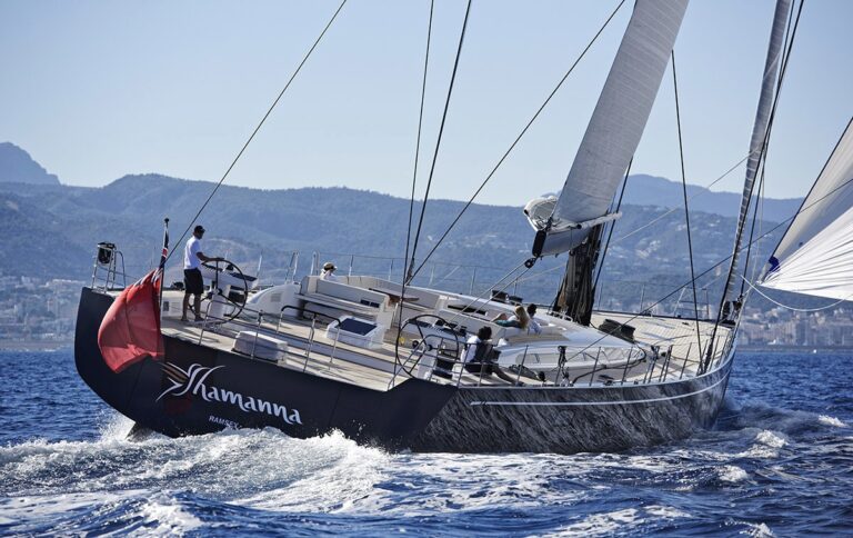 The 35m Yacht SHAMANNA