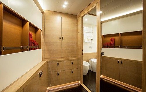 The 35m Yacht SHAMANNA