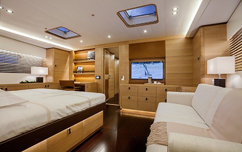 The 35m Yacht SHAMANNA