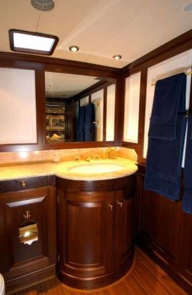 Bath Aboard Yacht SOJANA