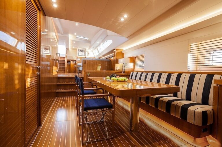 The 35m Yacht SOLLEONE