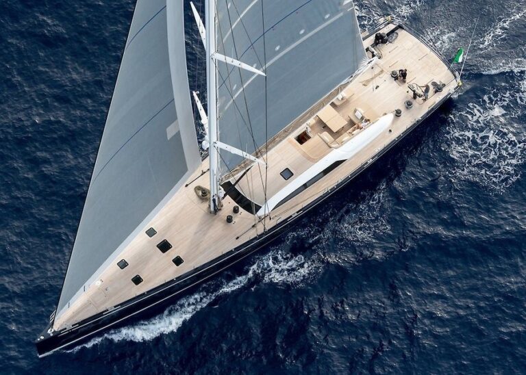 The 35m Yacht SOLLEONE
