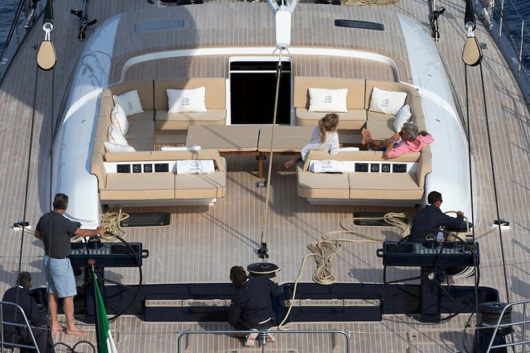 The 35m Yacht SOLLEONE