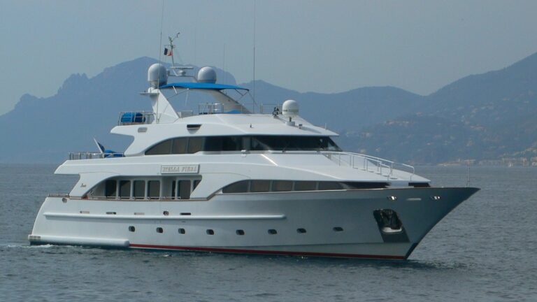 The 35m Yacht STELLA FIERA
