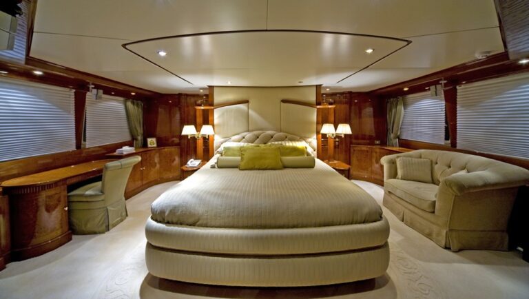 The 35m Yacht STELLA FIERA
