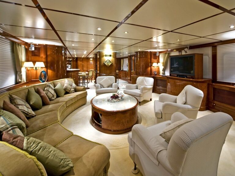 The 35m Yacht STELLA FIERA