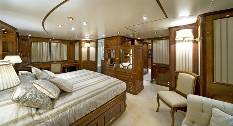 The 35m Yacht STELLA FIERA
