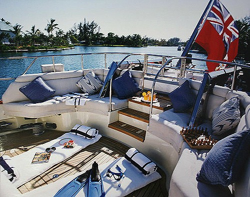 The 35m Yacht TENACIOUS