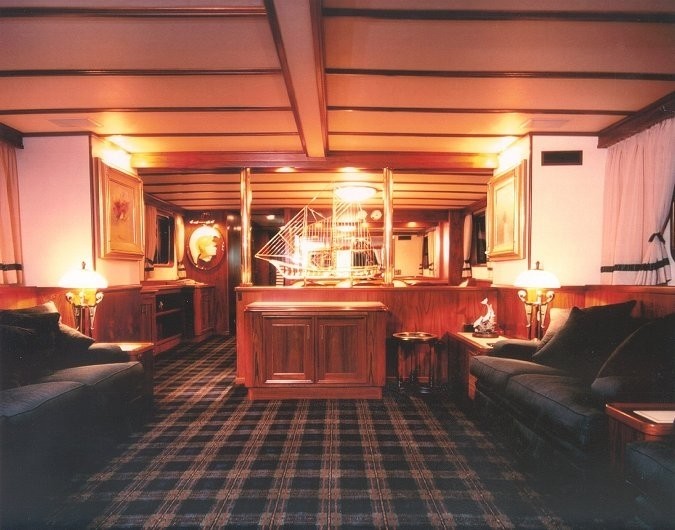 The 36m Yacht ACHILLES III