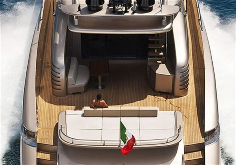 The 36m Yacht DIAMOND