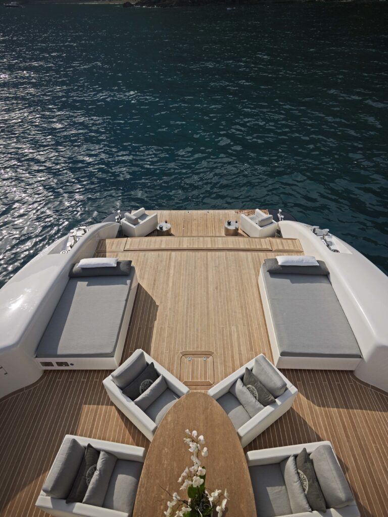 The 36m Yacht DOUBLE SHOT