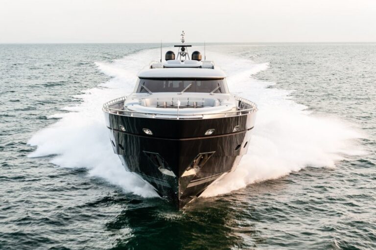 The 36m Yacht ECRIDER