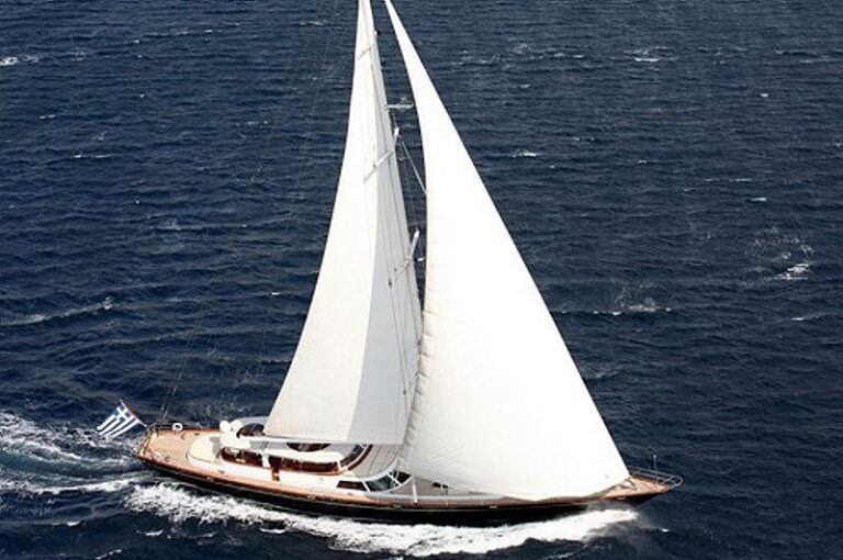 Cruising Aboard Yacht GITANA