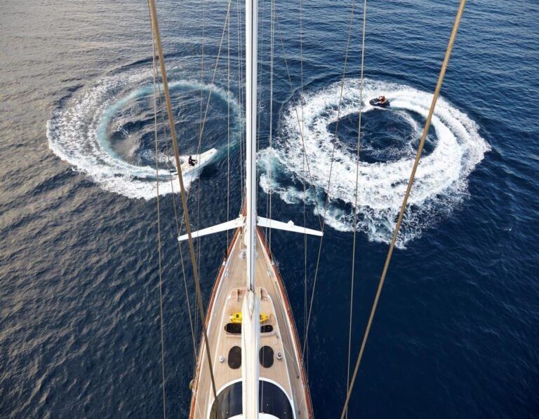 The 36m Yacht GLORIOUS
