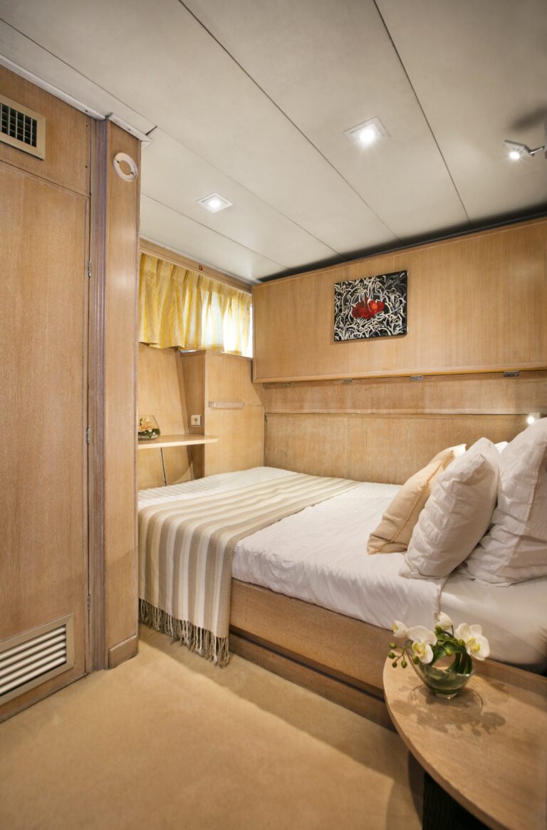 The 36m Yacht LADY JERSEY