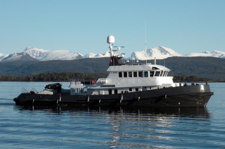 Overview On Yacht LARS